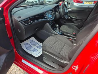 Vauxhall Astra 1.4i Turbo SRi Nav Sports Tourer Auto Euro 6 (s/s) 5dr