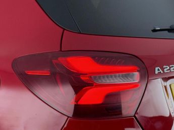 Mercedes-Benz A Class 2.1 A220d AMG Line (Premium Plus) 7G-DCT 4MATIC Euro 6 (s/s) 5dr