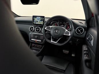 Mercedes-Benz A Class 2.1 A220d AMG Line (Premium Plus) 7G-DCT 4MATIC Euro 6 (s/s) 5dr