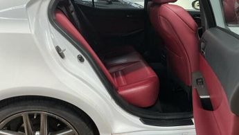 Lexus IS 2.5 300h F Sport E-CVT Euro 5 (s/s) 4dr