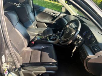 Honda Accord 2.2 i-DTEC EX Tourer Auto Euro 5 5dr