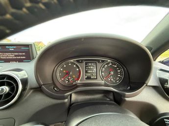 Audi A1 1.4 TFSI S line Sportback S Tronic Euro 5 (s/s) 5dr