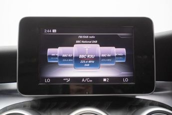Mercedes-Benz C Class 2.1 C220d AMG Line (Premium) G-Tronic+ Euro 6 (s/s) 5dr