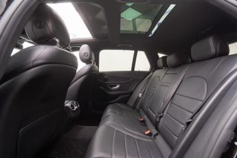 Mercedes-Benz C Class 2.1 C220d AMG Line (Premium) G-Tronic+ Euro 6 (s/s) 5dr