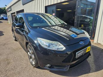 Ford Focus 2.0T EcoBoost ST-3 Euro 5 (s/s) 5dr