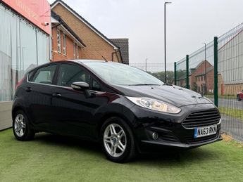Ford Fiesta 1.0T EcoBoost Zetec Euro 5 (s/s) 5dr