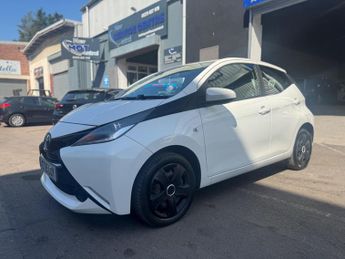 Toyota AYGO 1.0 VVT-i x-play x-shift Euro 5 5dr Euro 5