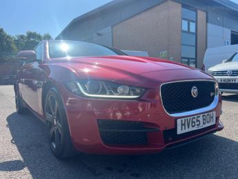 Jaguar XE 2.0d Portfolio Auto Euro 6 (s/s) 4dr