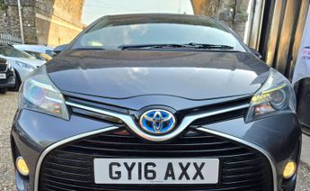 Toyota Yaris 1.5 VVT-h Sport E-CVT Euro 6 5dr