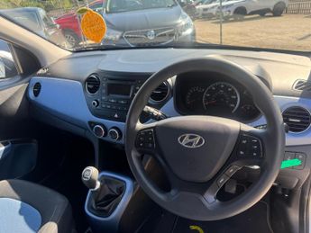 Hyundai i10 1.0 SE Euro 5 5dr
