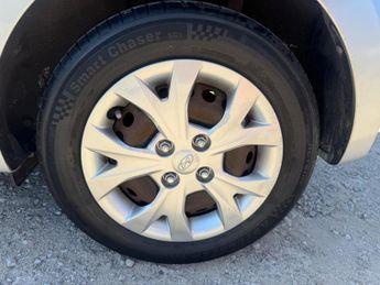 Hyundai i10 1.0 SE Euro 5 5dr