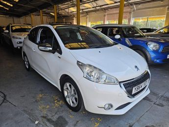 Peugeot 208 1.2 VTi PureTech Style Euro 6 3dr
