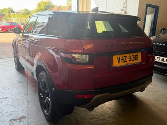 Land Rover Range Rover Evoque 2.0 TD4 SE Tech Auto 4WD Euro 6 (s/s) 5dr