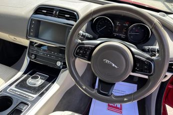 Jaguar XE 2.0d Portfolio Auto Euro 6 (s/s) 4dr