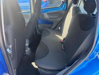 Toyota AYGO 1.0 VVT-i Blue MultiMode Euro 4 5dr
