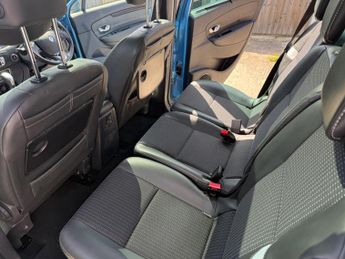 Renault Scenic 1.5 dCi Dynamique TomTom EDC Euro 5 5dr