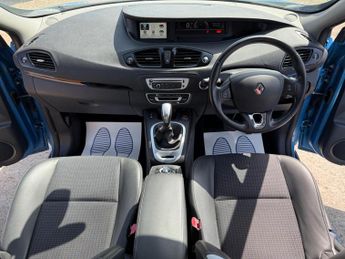 Renault Scenic 1.5 dCi Dynamique TomTom EDC Euro 5 5dr