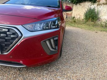 Hyundai IONIQ 1.6 h-GDi Premium SE DCT Euro 6 (s/s) 5dr