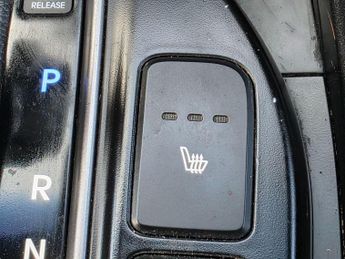 Hyundai Santa Fe 2.2 CRDi Premium SE SUV 5dr Diesel Auto 4WD Euro 5 (7 seat) (194