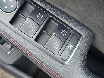 Mercedes-Benz CLA 2.1 CLA220 CDI AMG Sport Coupe 4dr Diesel 7G-DCT Euro 6 (s/s) (1