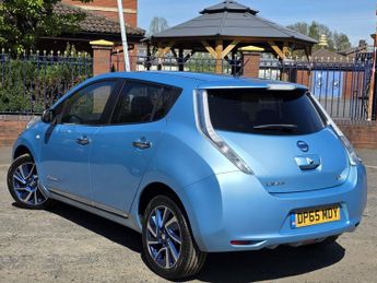 Nissan Leaf 24kWh Acenta+ Hatchback 5dr Electric Auto (107 bhp)