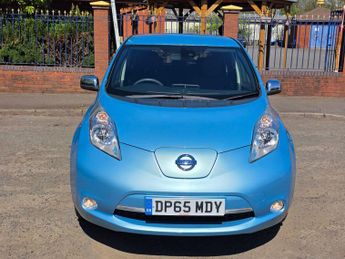 Nissan Leaf 24kWh Acenta+ Hatchback 5dr Electric Auto (107 bhp)