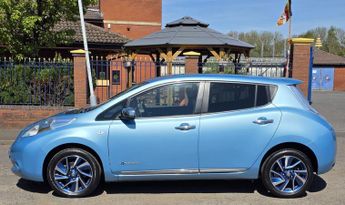Nissan Leaf 24kWh Acenta+ Hatchback 5dr Electric Auto (107 bhp)