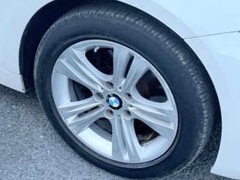 BMW 3 Series 2.0 320d Sport Auto Euro 6 (s/s) 4dr