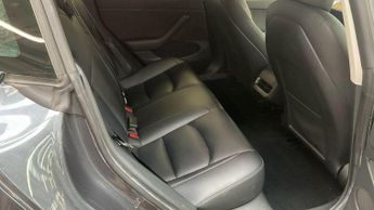 Tesla Model 3 Saloon 4dr Electric Auto RWD (241 bhp)