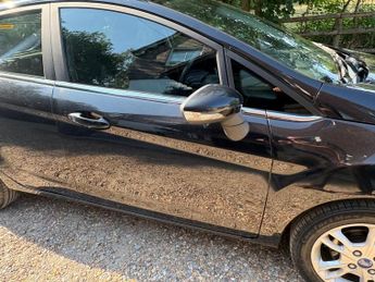 Ford Fiesta 1.0 Zetec Euro 5 (s/s) 5dr