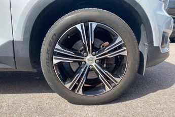 Volvo XC40 2.0 T4 Inscription Pro Auto Euro 6 (s/s) 5dr