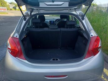 Peugeot 208 1.2 VTi Active Euro 5 5dr