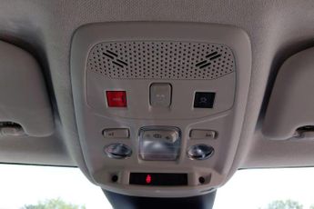 Citroen e-C4 50kWh Shine Plus Auto 5dr (7.4kW Charger)
