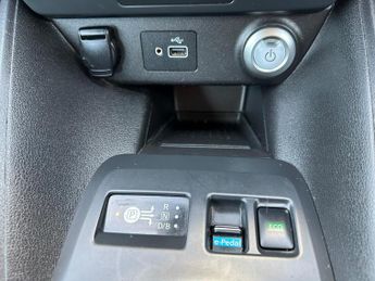 Nissan Leaf 40kWh Acenta Auto 5dr