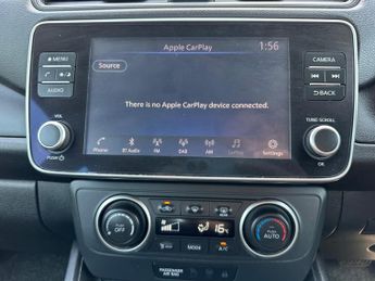 Nissan Leaf 40kWh Acenta Auto 5dr