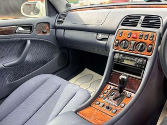 MERCEDES CLK 2.0 CLK 200 Elegance Kompressor Auto 2dr
