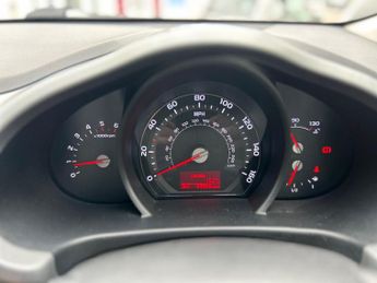 Kia Sportage 1.7 CRDi EcoDynamics 1 2WD Euro 6 (s/s) 5dr
