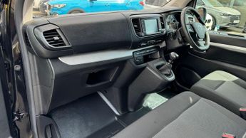 Toyota PROACE Verso 2.0D Shuttle Long MPV 5dr Diesel Manual LWB Euro 6 (s/s) (9 Seat