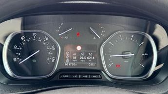 Toyota PROACE Verso 2.0D Shuttle Long MPV 5dr Diesel Manual LWB Euro 6 (s/s) (9 Seat
