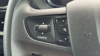 Toyota PROACE Verso 2.0D Shuttle Long MPV 5dr Diesel Manual LWB Euro 6 (s/s) (9 Seat