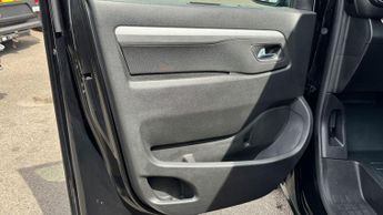 Toyota PROACE Verso 2.0D Shuttle Long MPV 5dr Diesel Manual LWB Euro 6 (s/s) (9 Seat