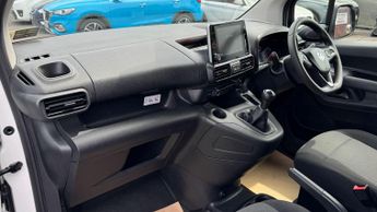 Vauxhall Combo 1.5 Turbo D 2300 Sportive Crew Van Double Cab 4dr Diesel Manual 