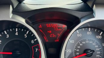 Nissan Juke 1.2 DIG-T N-Connecta Euro 6 (s/s) 5dr