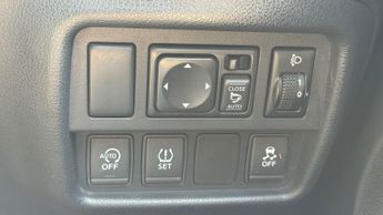 Nissan Juke 1.2 DIG-T N-Connecta Euro 6 (s/s) 5dr