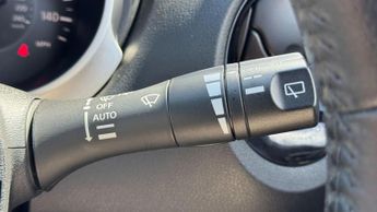 Nissan Juke 1.2 DIG-T N-Connecta Euro 6 (s/s) 5dr