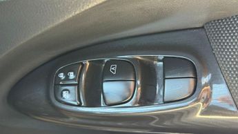 Nissan Juke 1.2 DIG-T N-Connecta Euro 6 (s/s) 5dr