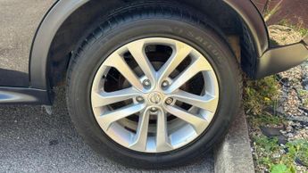 Nissan Juke 1.2 DIG-T N-Connecta Euro 6 (s/s) 5dr