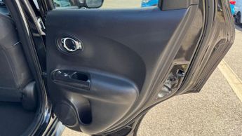 Nissan Juke 1.2 DIG-T N-Connecta Euro 6 (s/s) 5dr