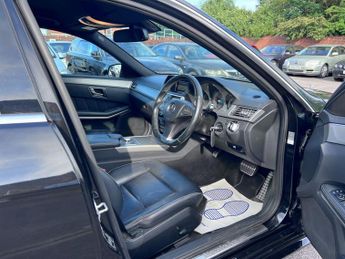Mercedes-Benz E Class 3.0 E350 CDI V6 BlueEfficiency Sport G-Tronic Euro 5 4dr