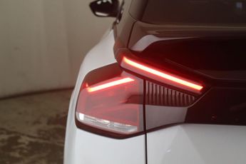 Citroen e-C4 50kWh e-series Auto 5dr (7.4kW Charger)